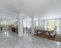 Resale - Villa - Marbella - Los Monteros