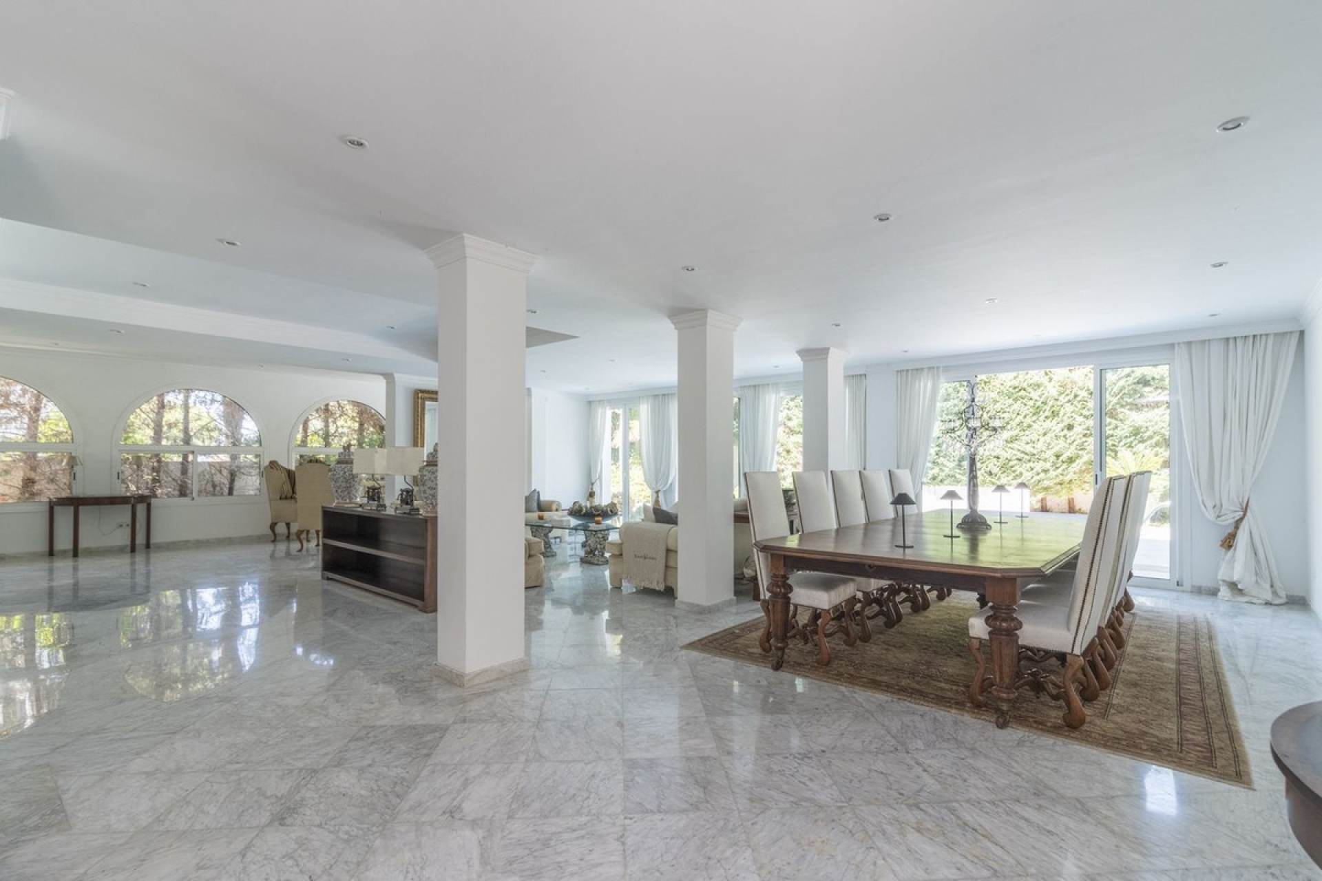 Resale - Villa - Marbella - Los Monteros