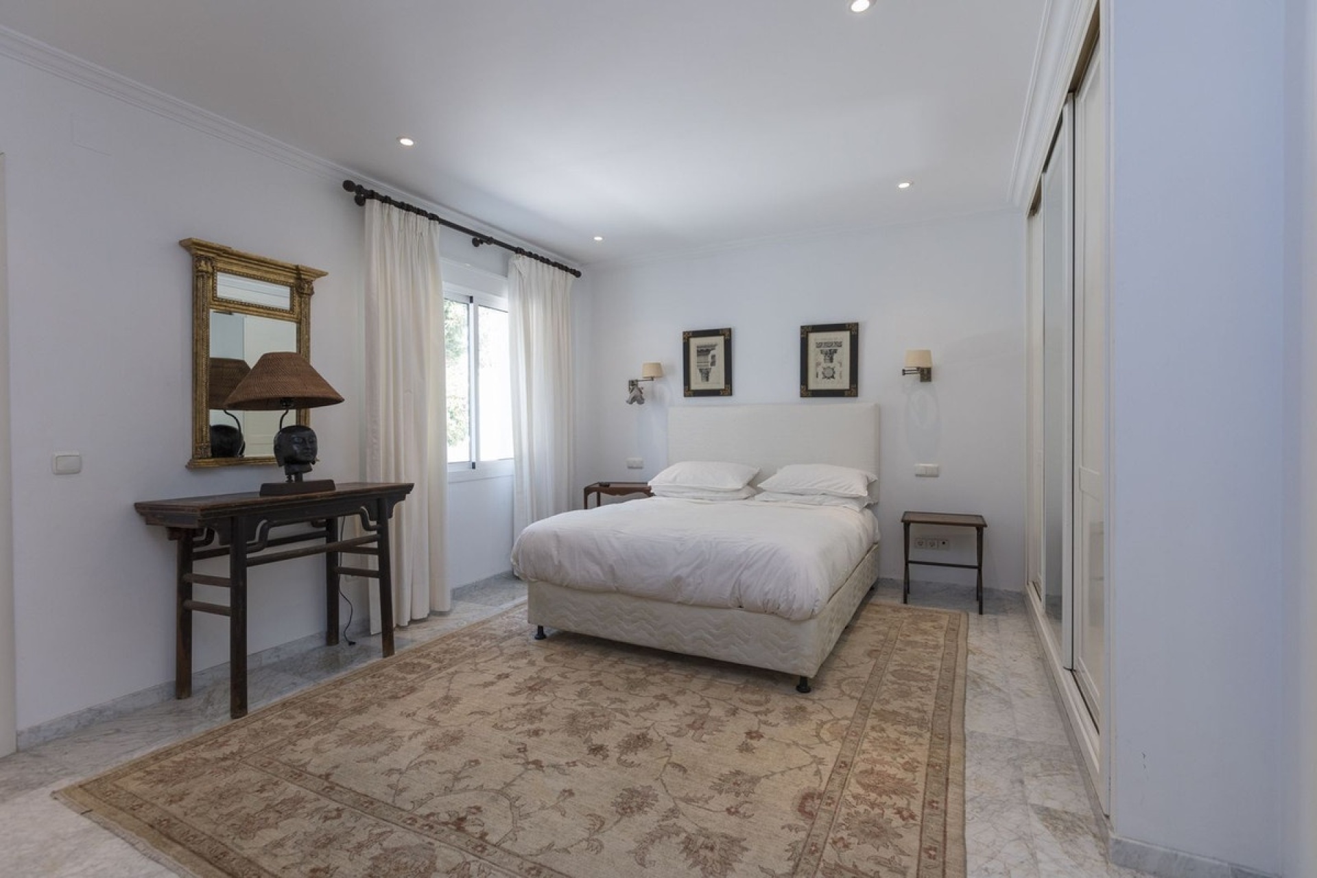 Resale - Villa - Marbella - Los Monteros