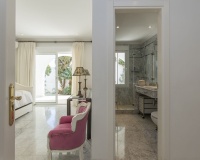 Resale - Villa - Marbella - Los Monteros