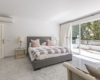 Resale - Villa - Marbella - Los Monteros