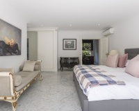 Resale - Villa - Marbella - Los Monteros