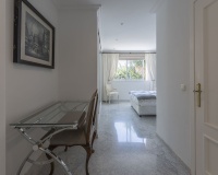 Resale - Villa - Marbella - Los Monteros