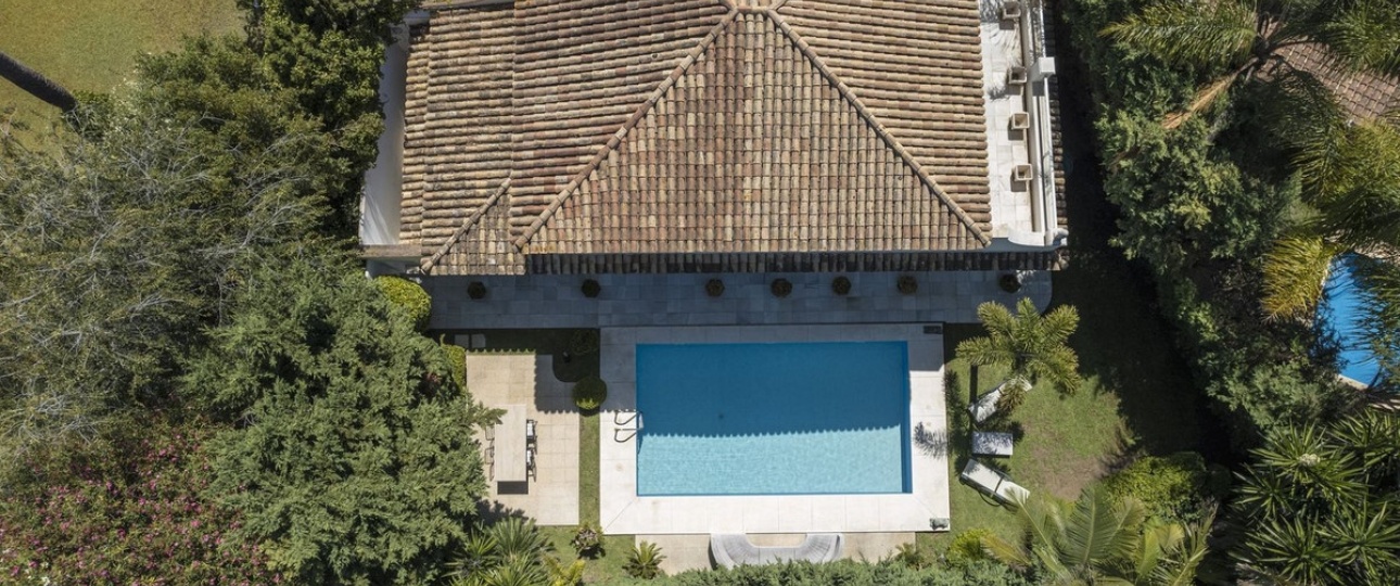Resale - Villa - Marbella - Los Monteros