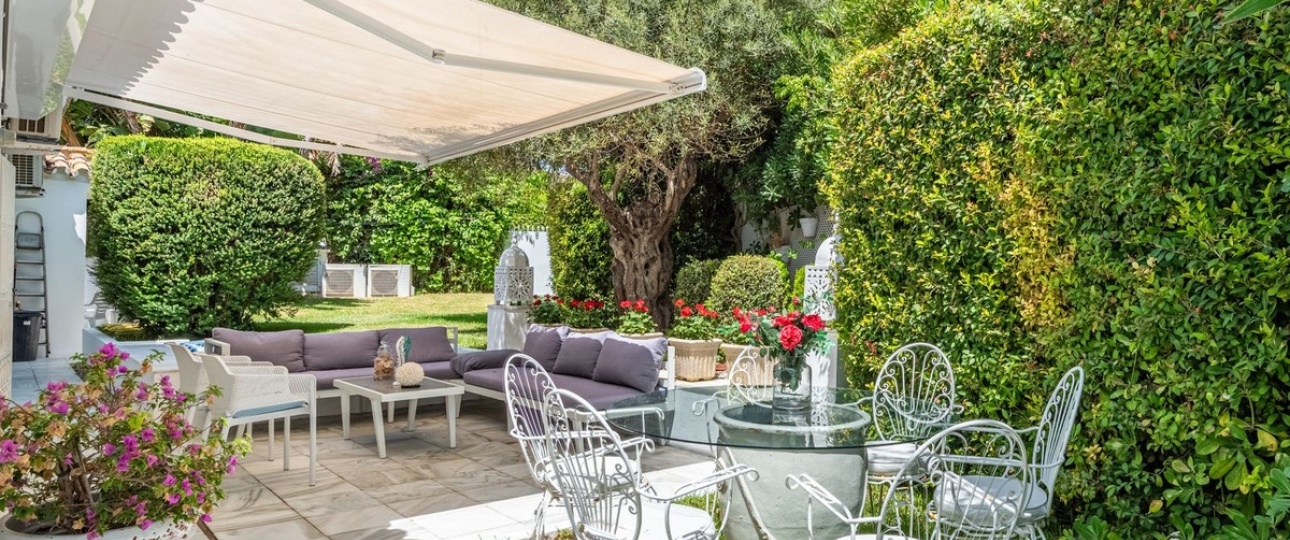 Resale - Villa - Marbella - Los Monteros