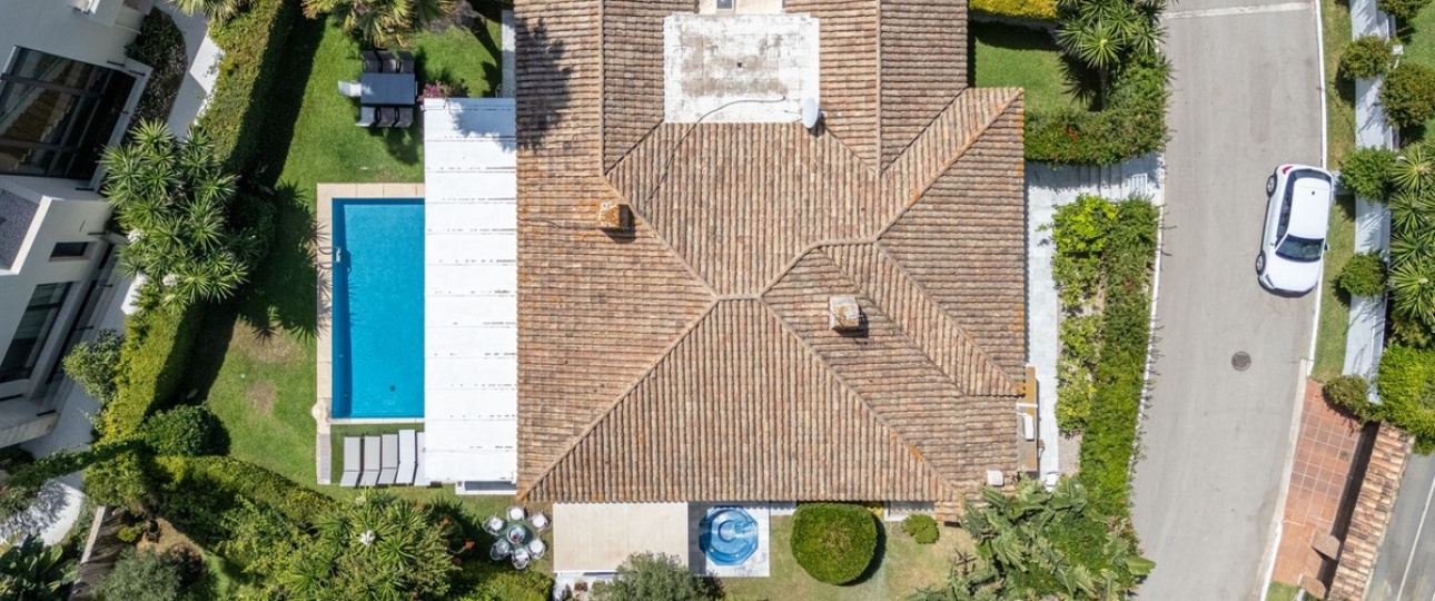 Resale - Villa - Marbella - Los Monteros