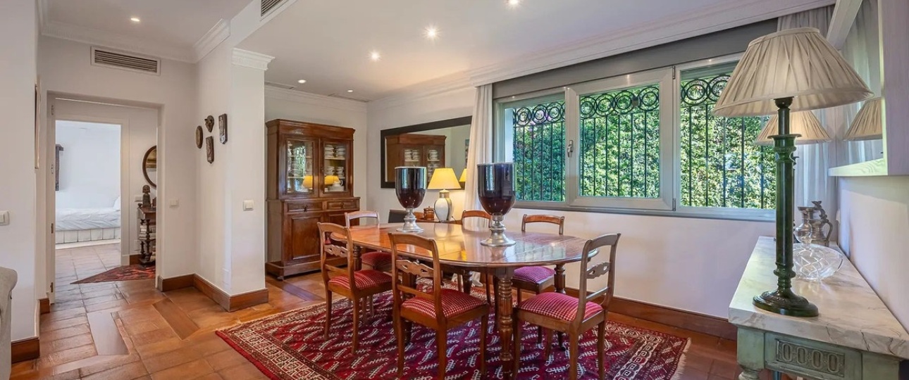 Resale - Villa - Marbella - Los Monteros