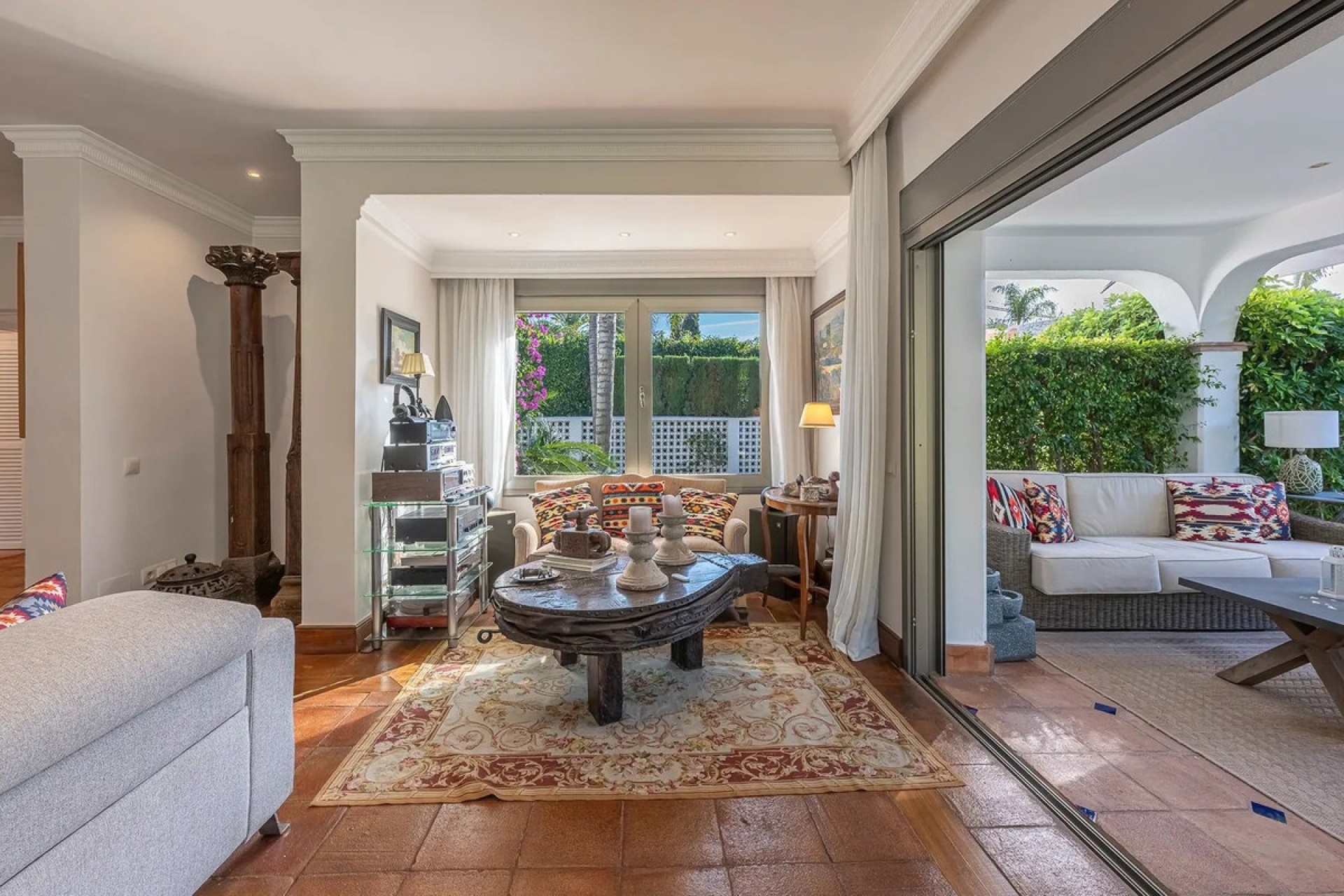 Resale - Villa - Marbella - Los Monteros