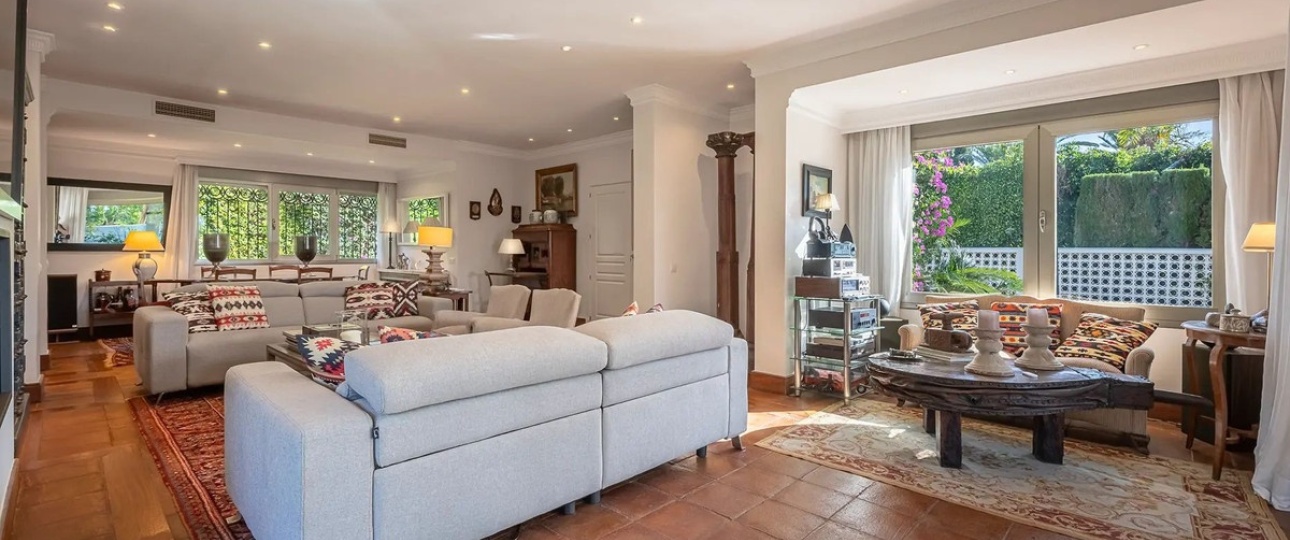 Resale - Villa - Marbella - Los Monteros