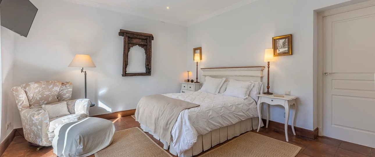 Resale - Villa - Marbella - Los Monteros