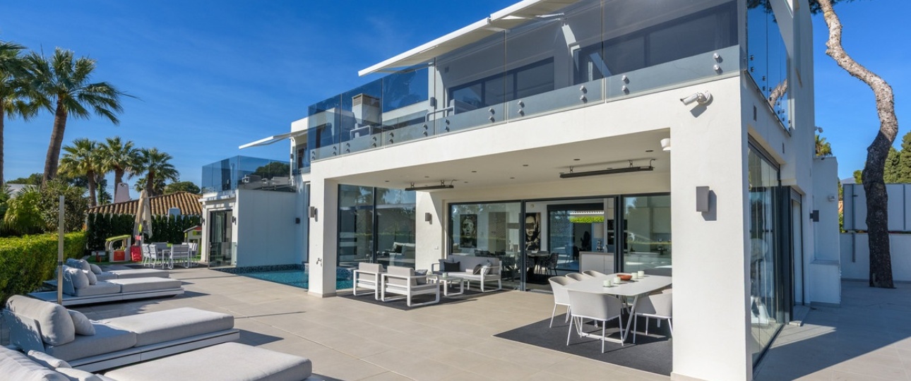 Resale - Villa - Marbella - Los Monteros