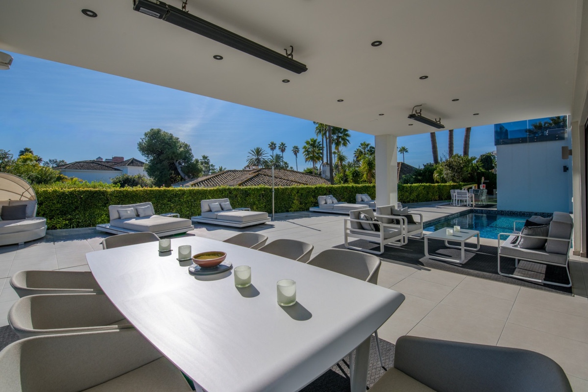 Resale - Villa - Marbella - Los Monteros