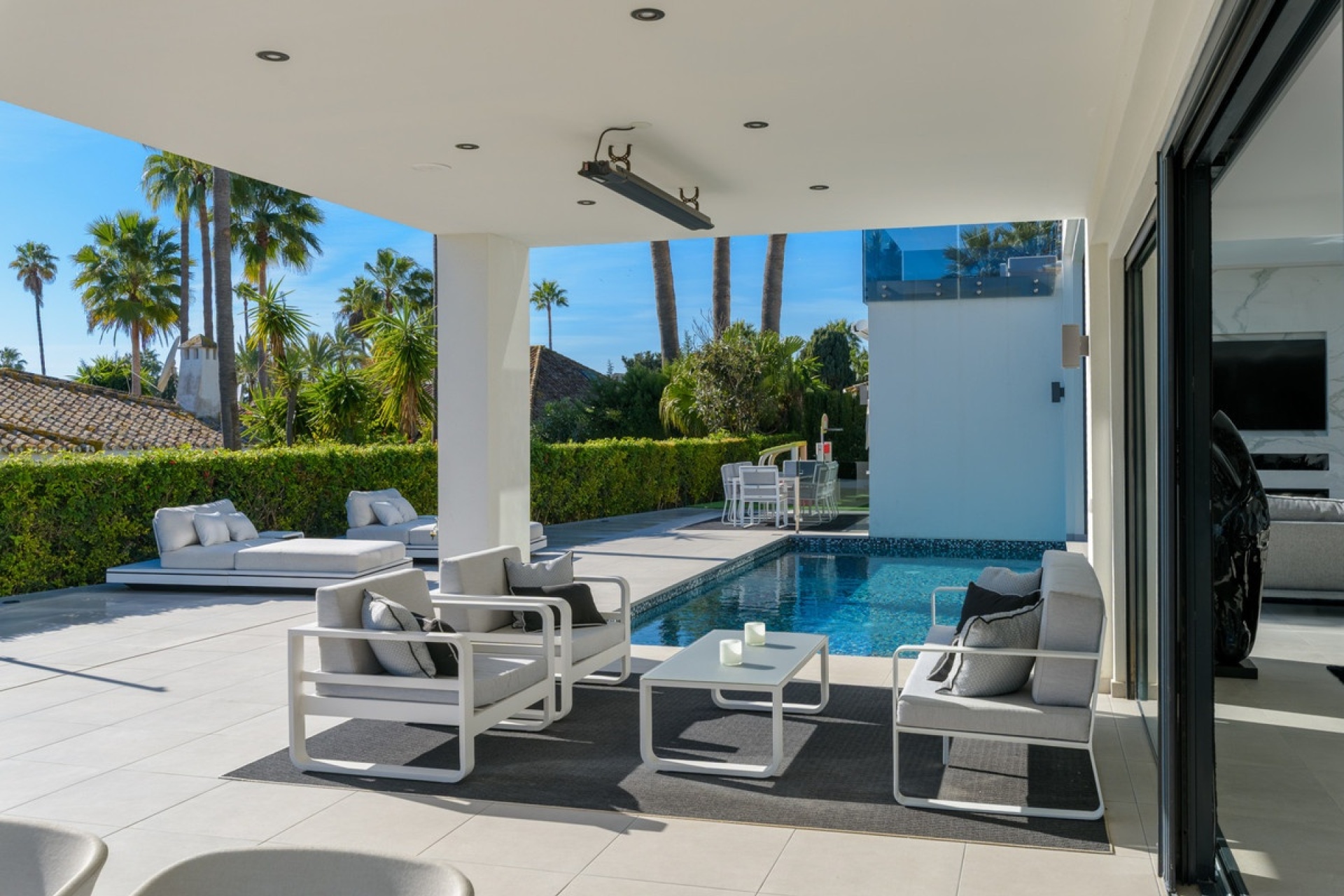 Resale - Villa - Marbella - Los Monteros