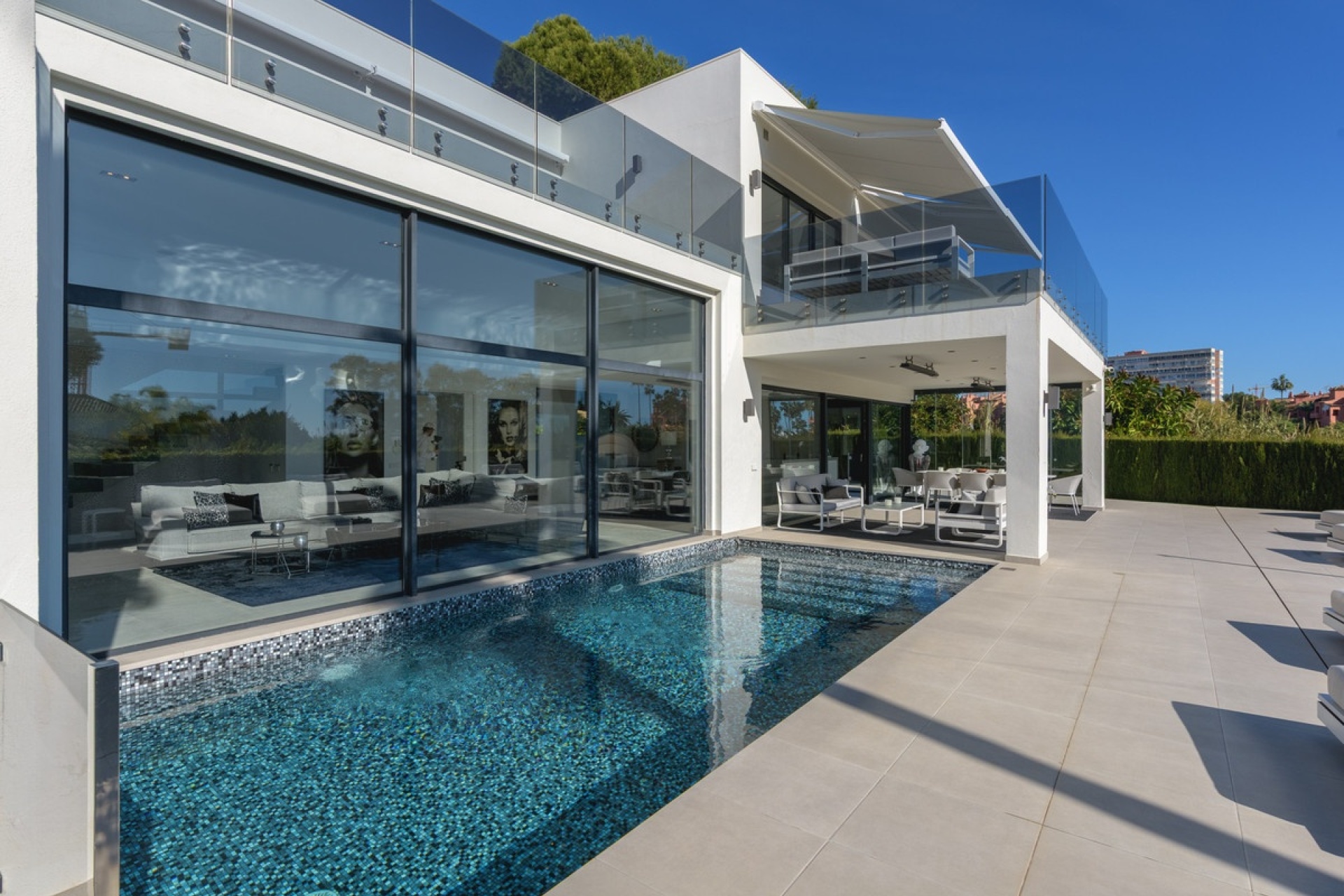 Resale - Villa - Marbella - Los Monteros