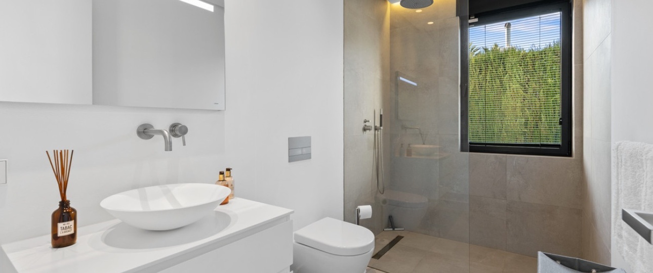 Resale - Villa - Marbella - Los Monteros