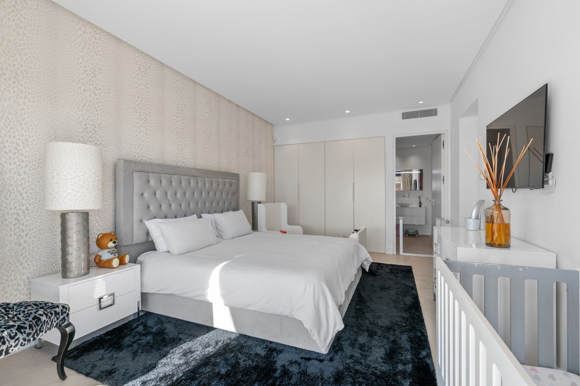 Resale - Villa - Marbella - Los Monteros