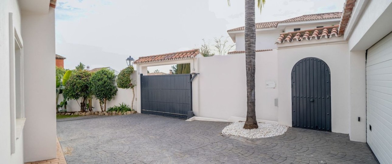 Resale - Villa - Marbella - Marbella Centro