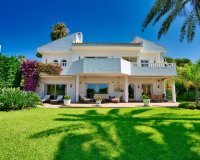 Resale - Villa - Marbella - Marbella Centro