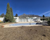 Resale - Villa - Marbella - Marbella Centro