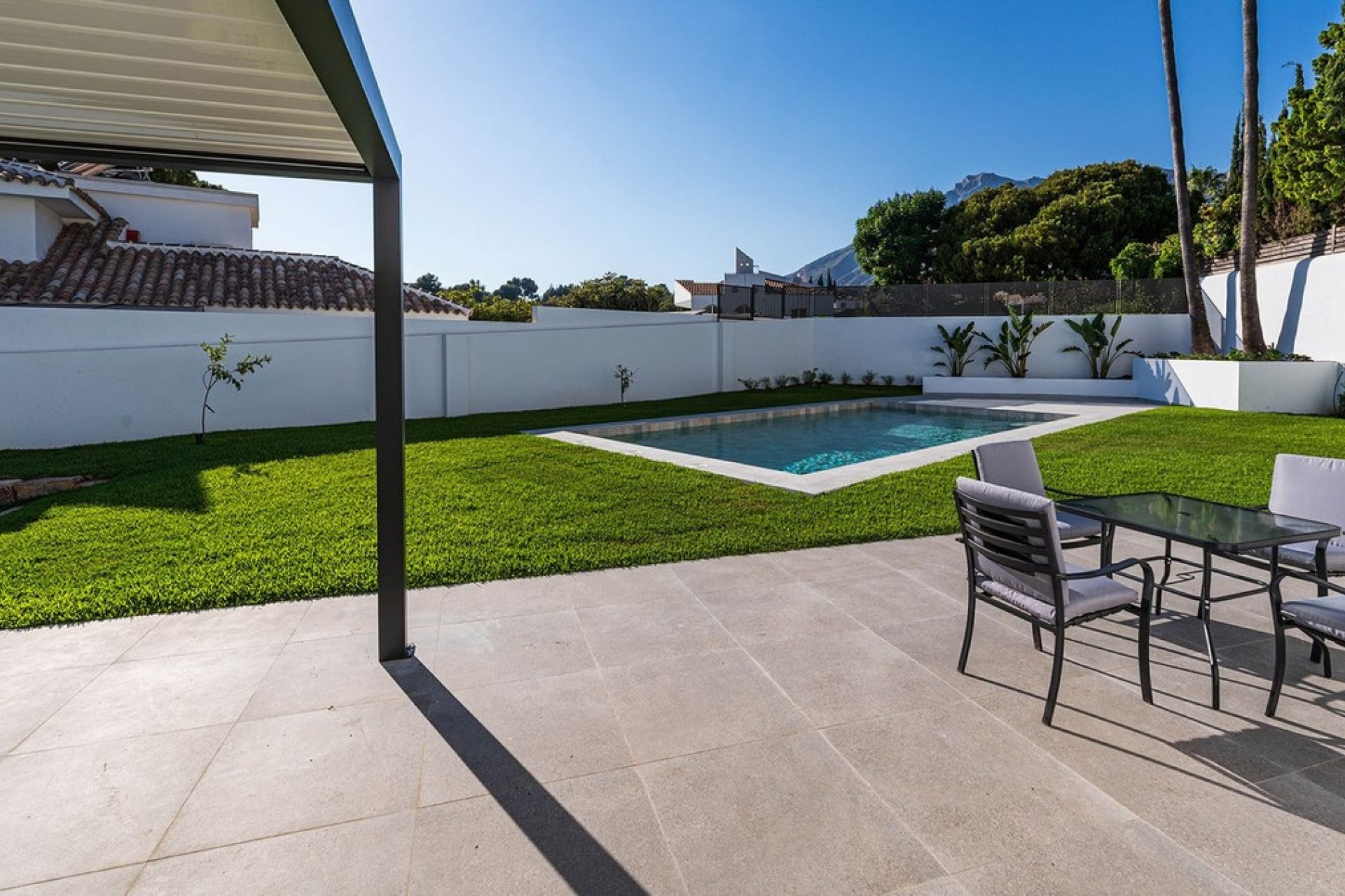 Resale - Villa - Marbella - Marbella Centro