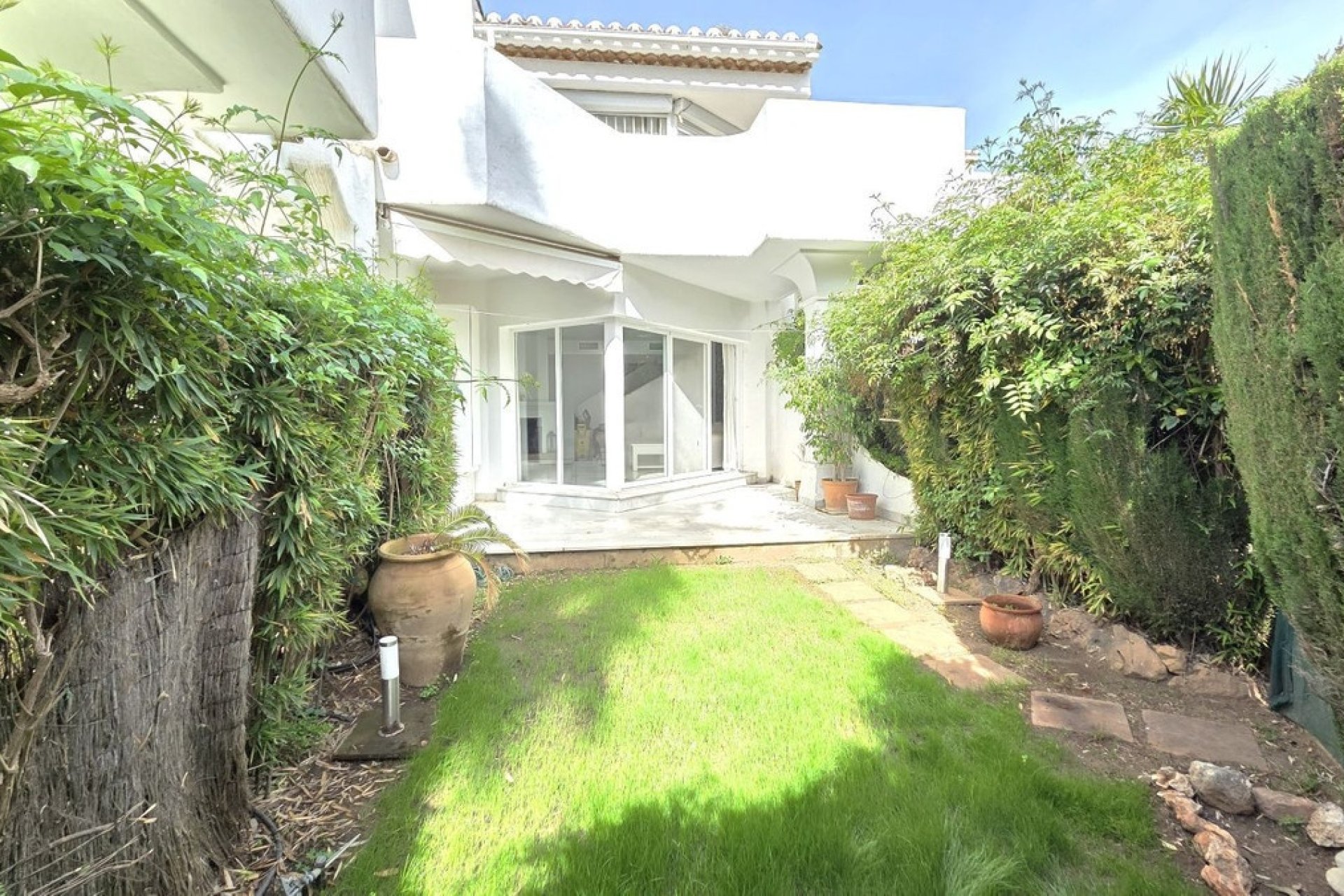 Resale - Villa - Marbella - Marbella Centro