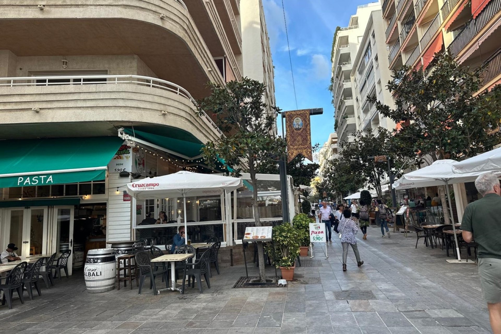 Resale - Villa - Marbella - Marbella Centro