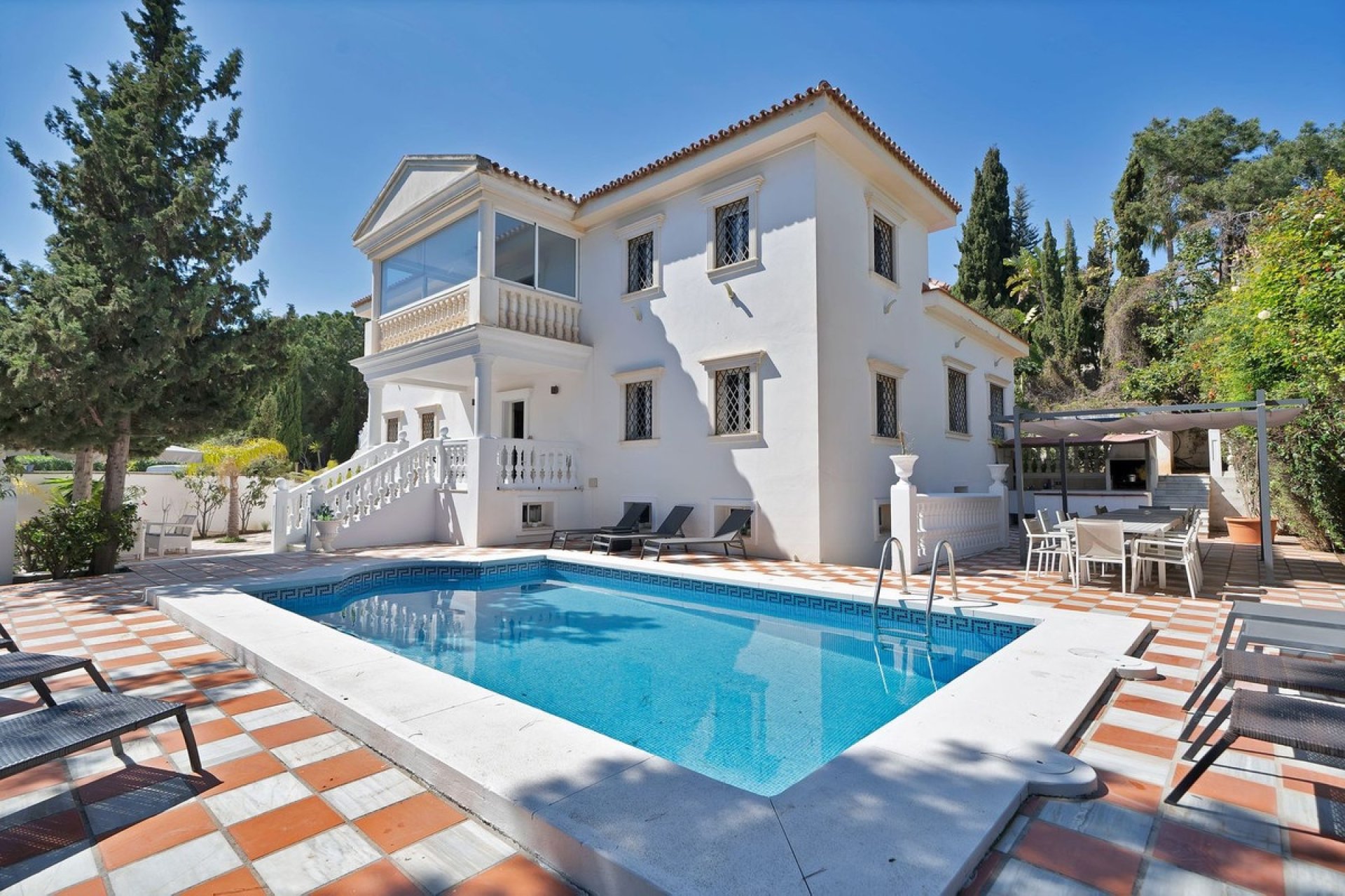 Resale - Villa - Marbella - Marbella Centro