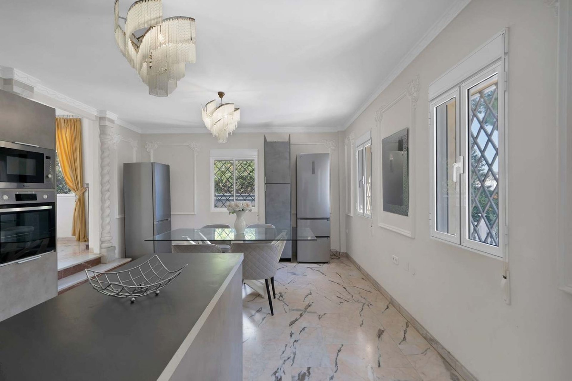 Resale - Villa - Marbella - Marbella Centro