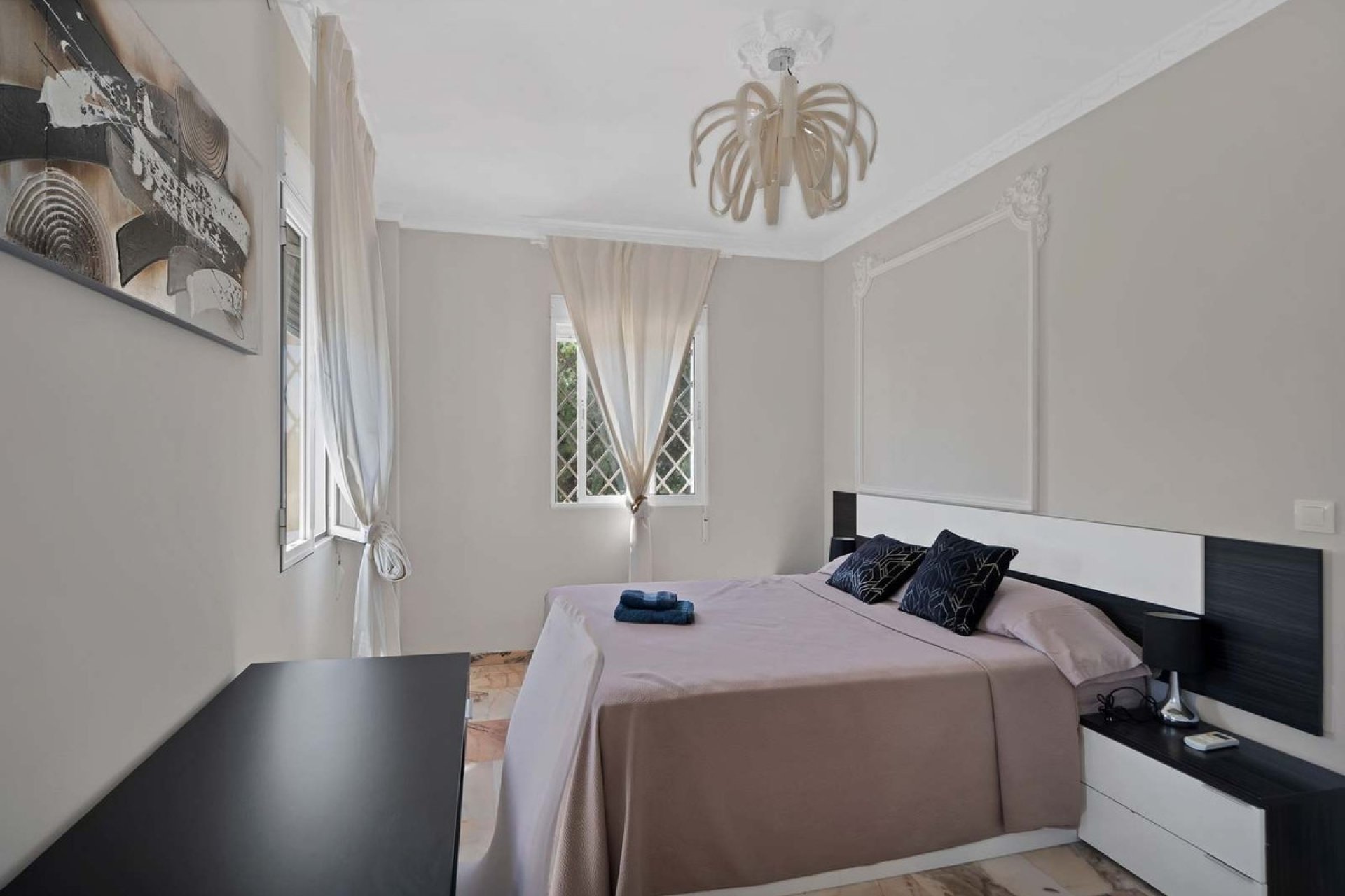 Resale - Villa - Marbella - Marbella Centro