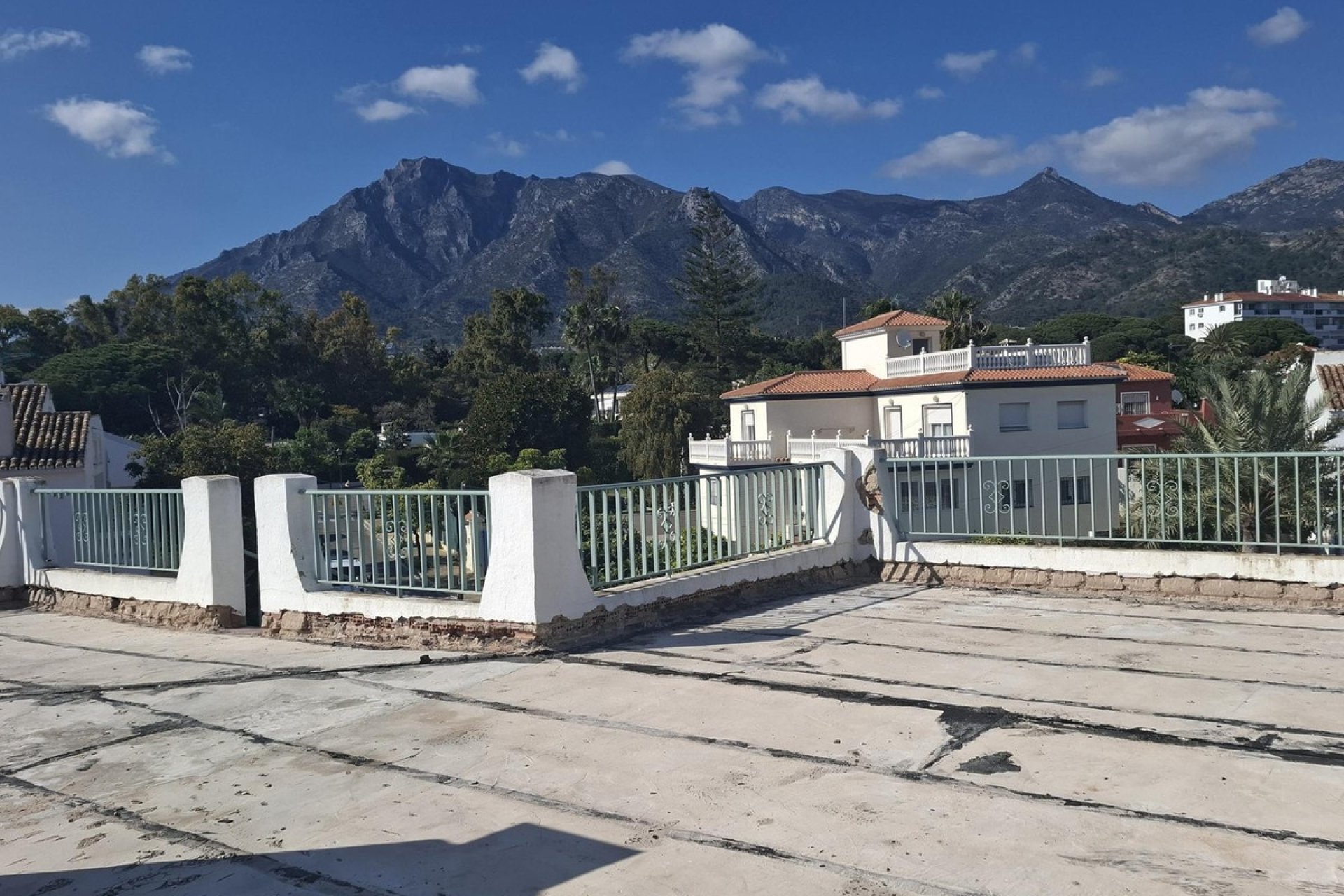 Resale - Villa - Marbella - Marbella Centro