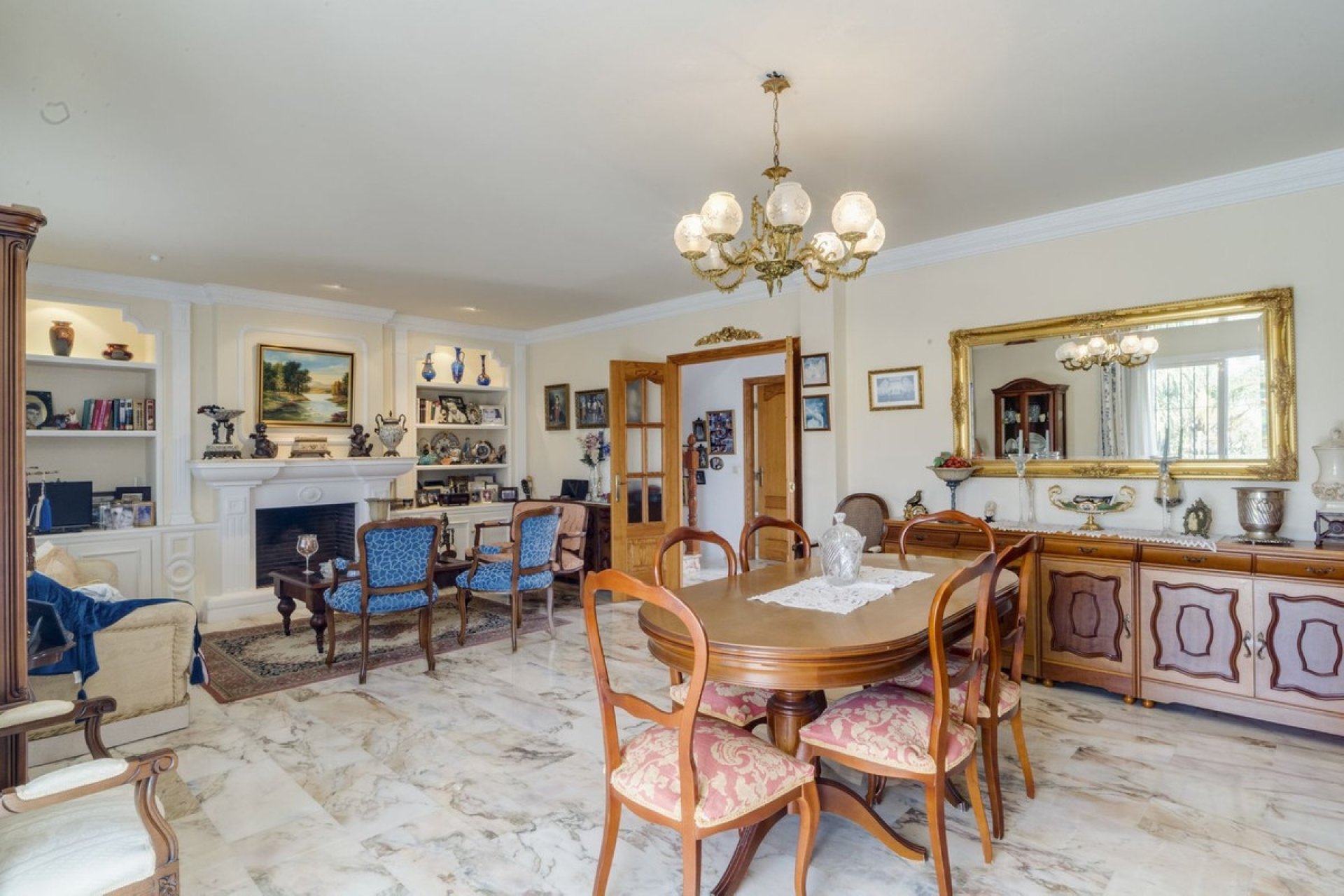 Resale - Villa - Marbella - Marbella Centro