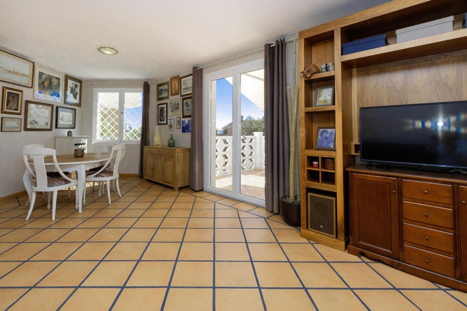 Resale - Villa - Marbella - Marbella Centro