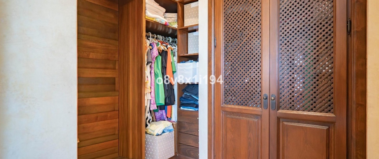 Resale - Villa - Marbella - Marbella Centro