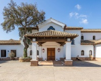 Resale - Villa - Marbella - Marbella Centro