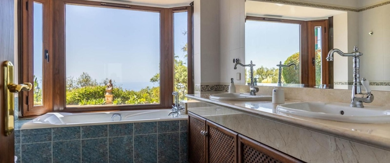Resale - Villa - Marbella - Marbella Centro