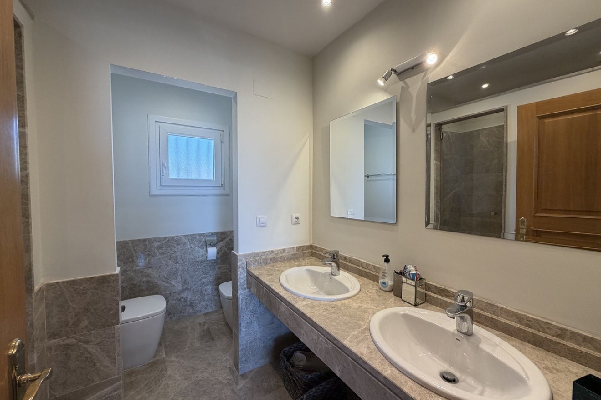 Resale - Villa - Marbella - Marbella Centro