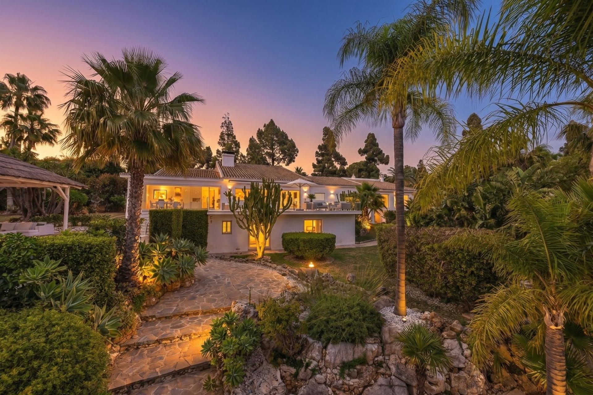 Resale - Villa - Marbella - Marbella Centro