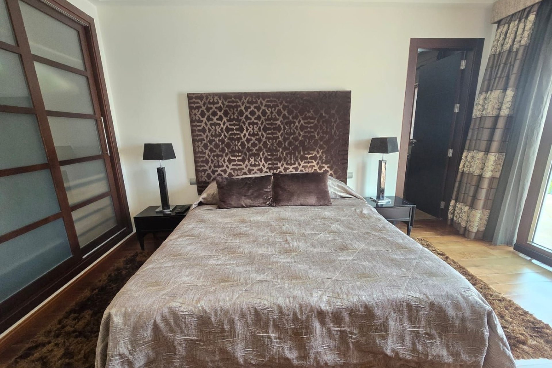 Resale - Villa - Marbella - Marbella Centro