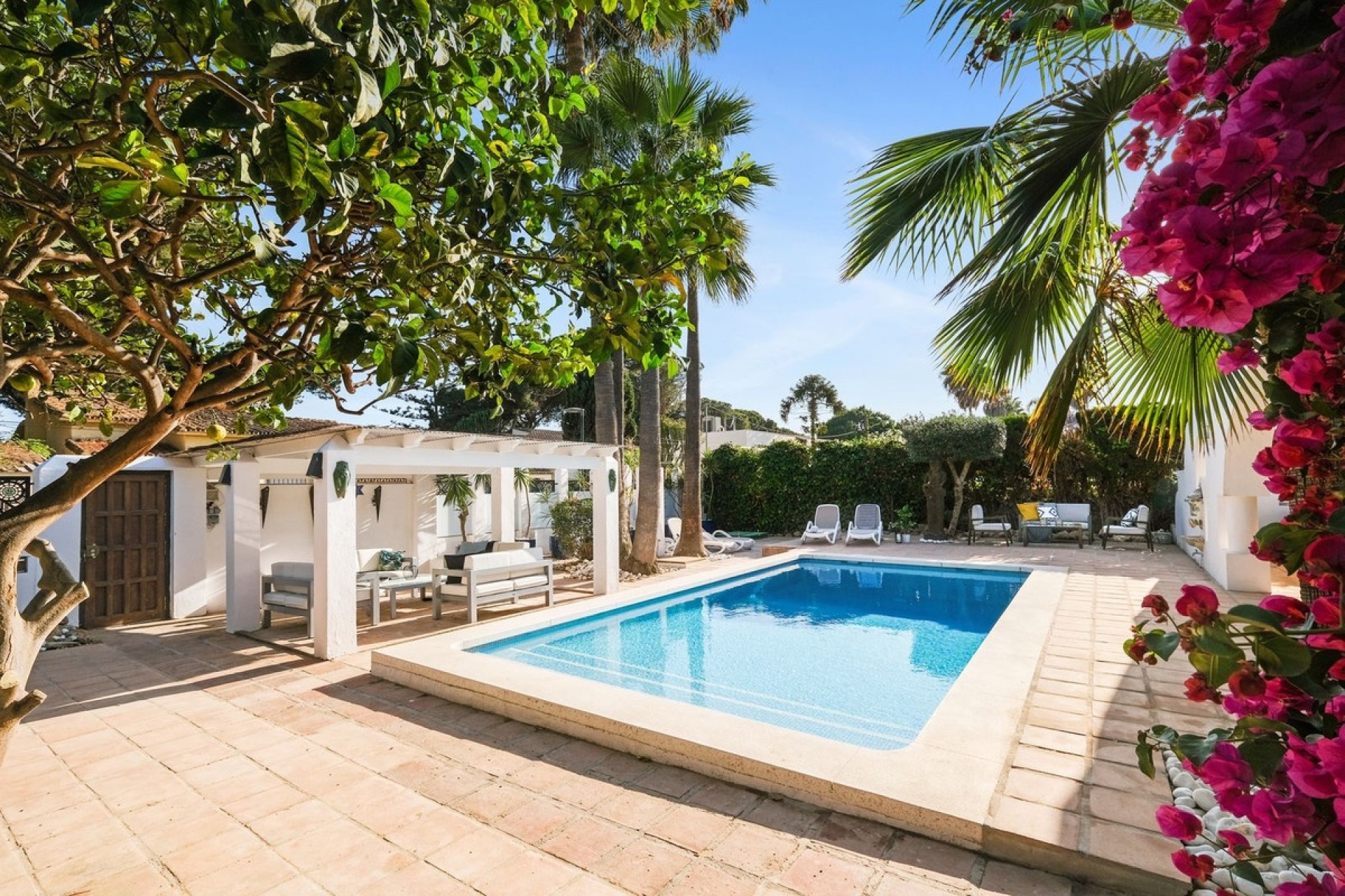 Resale - Villa - Marbella - Marbella Centro