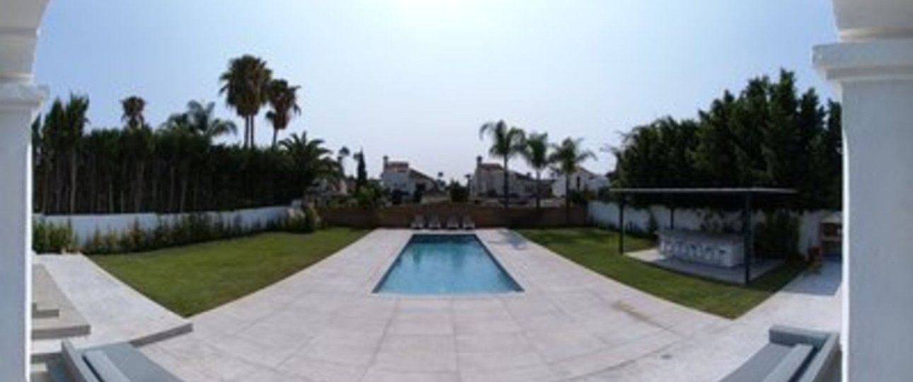 Resale - Villa - Marbella - Marbella Centro