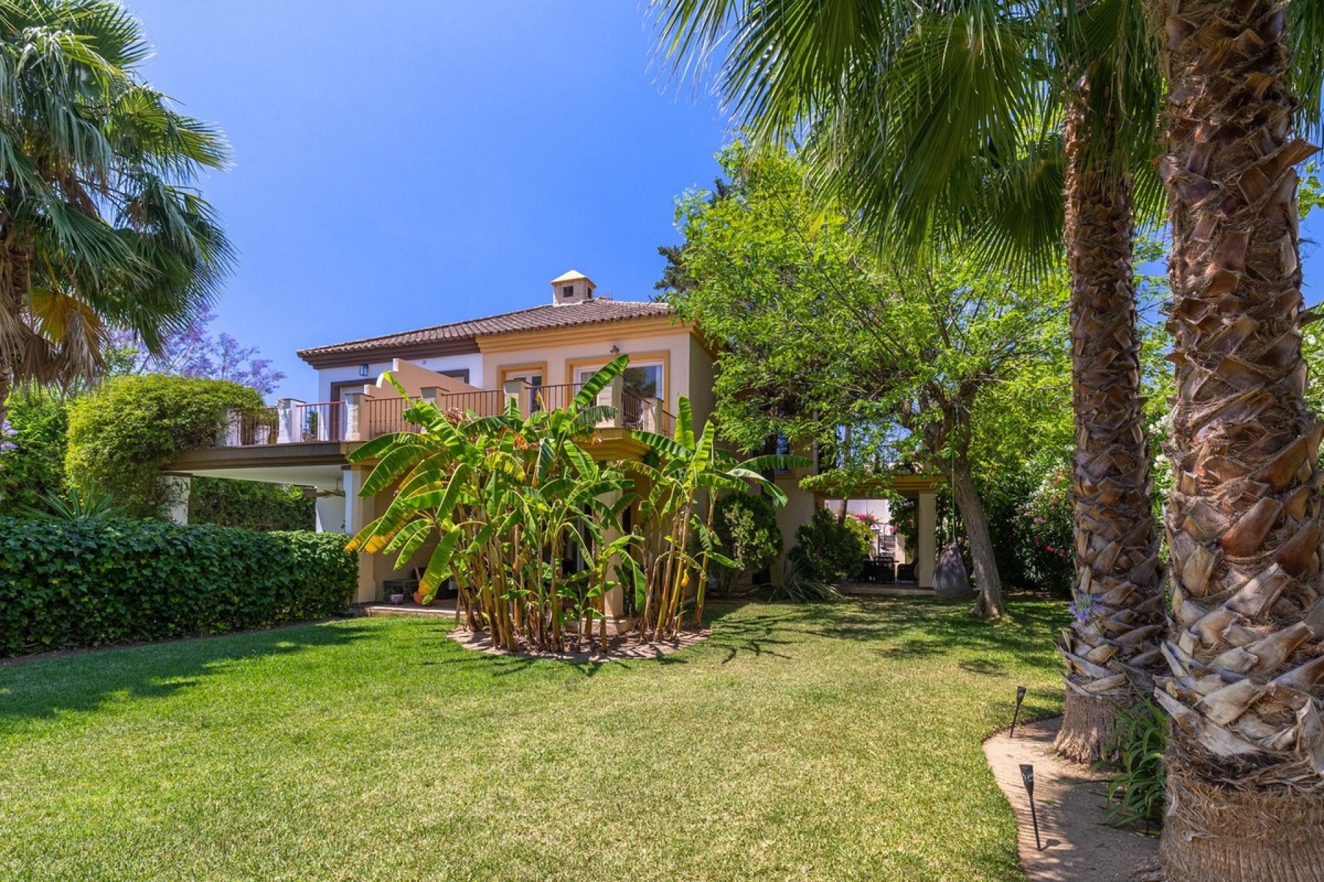Resale - Villa - Marbella - Marbella Centro