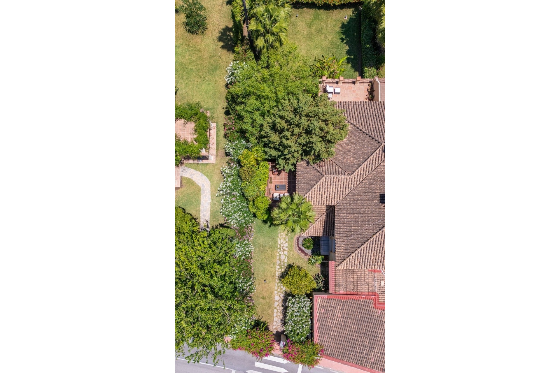 Resale - Villa - Marbella - Marbella Centro