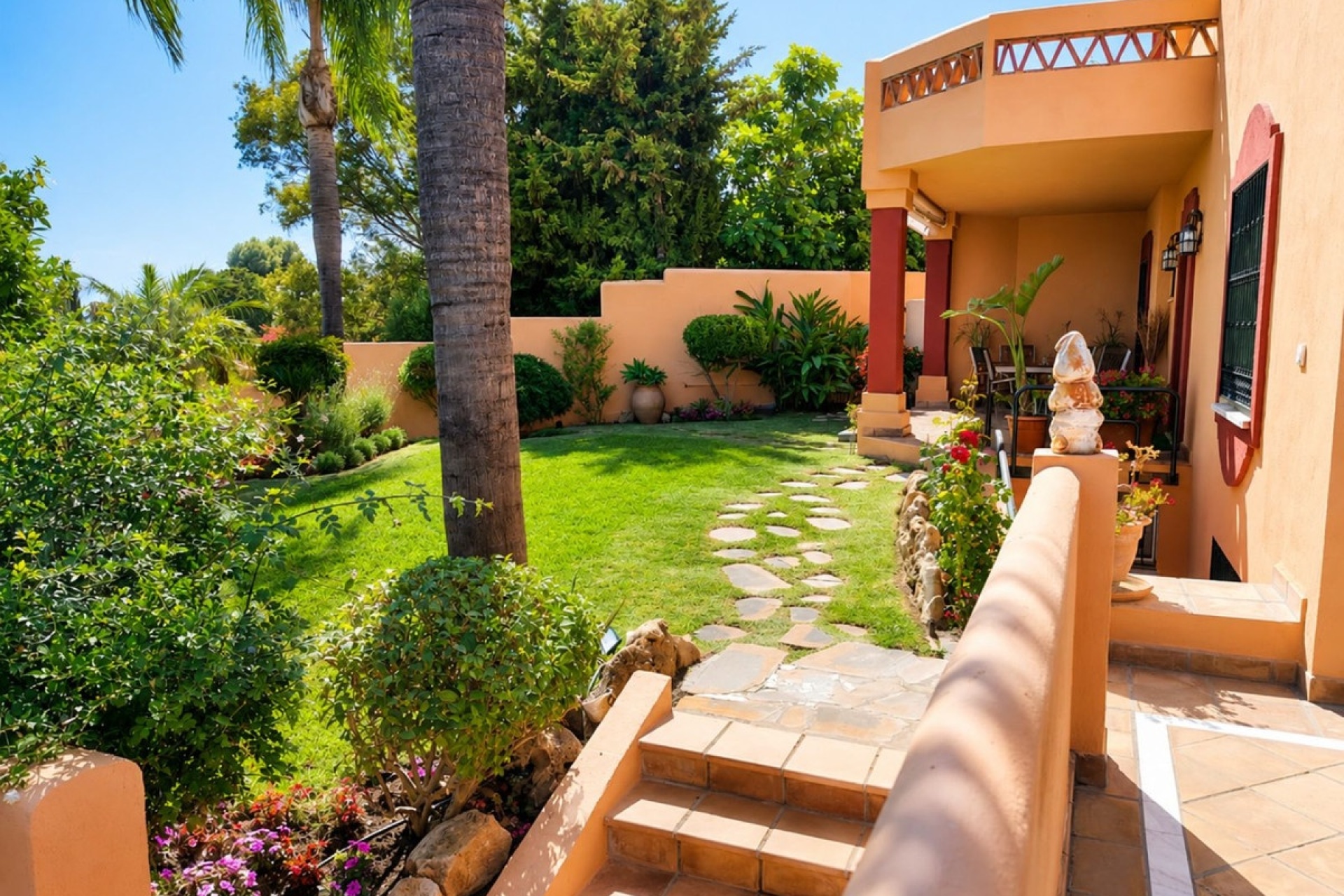 Resale - Villa - Marbella - Marbella Centro