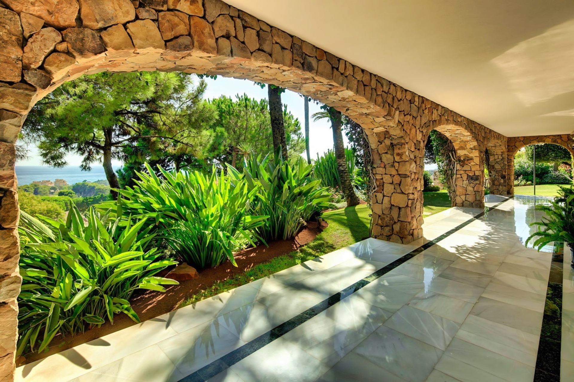 Resale - Villa - Marbella - Marbella Centro
