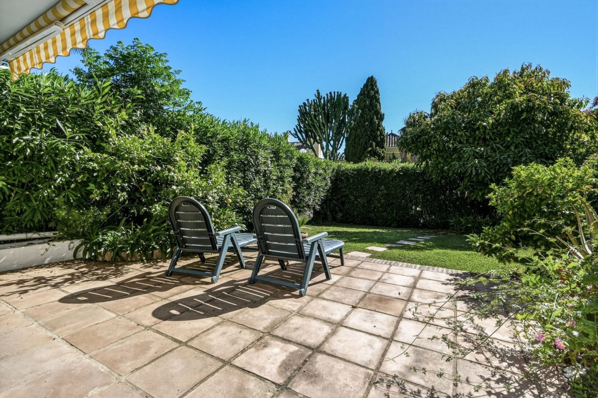 Resale - Villa - Marbella - Marbella Centro