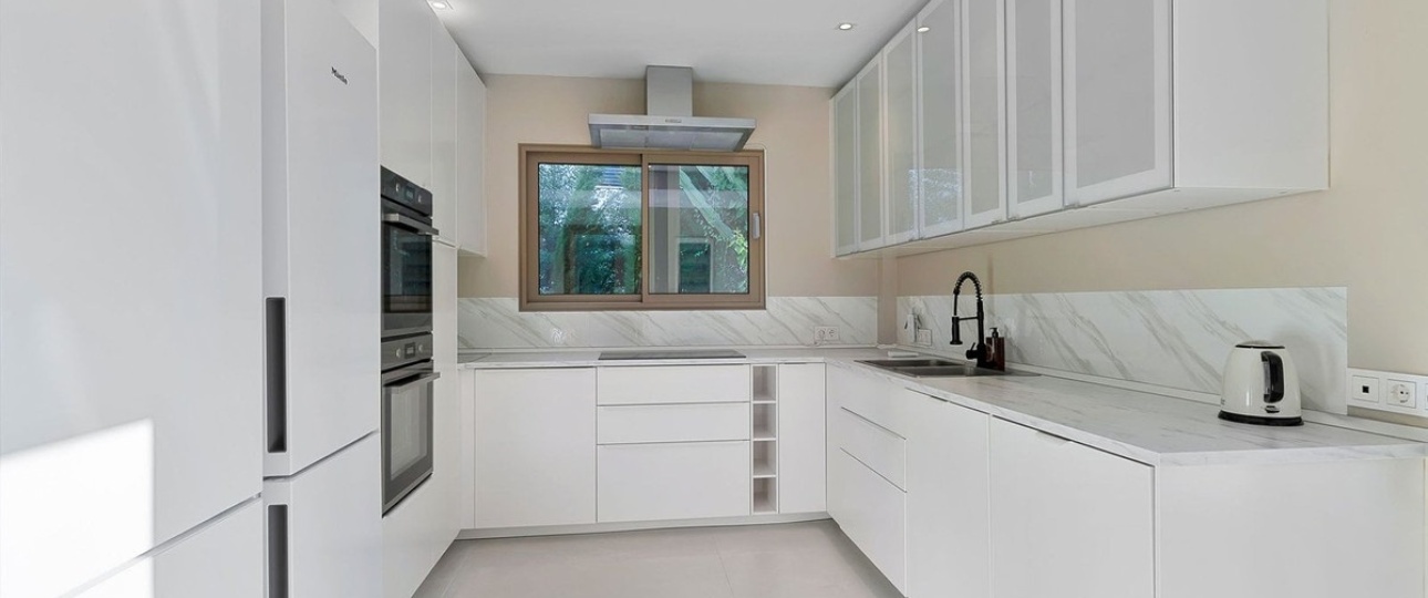 Resale - Villa - Marbella - Marbella Centro