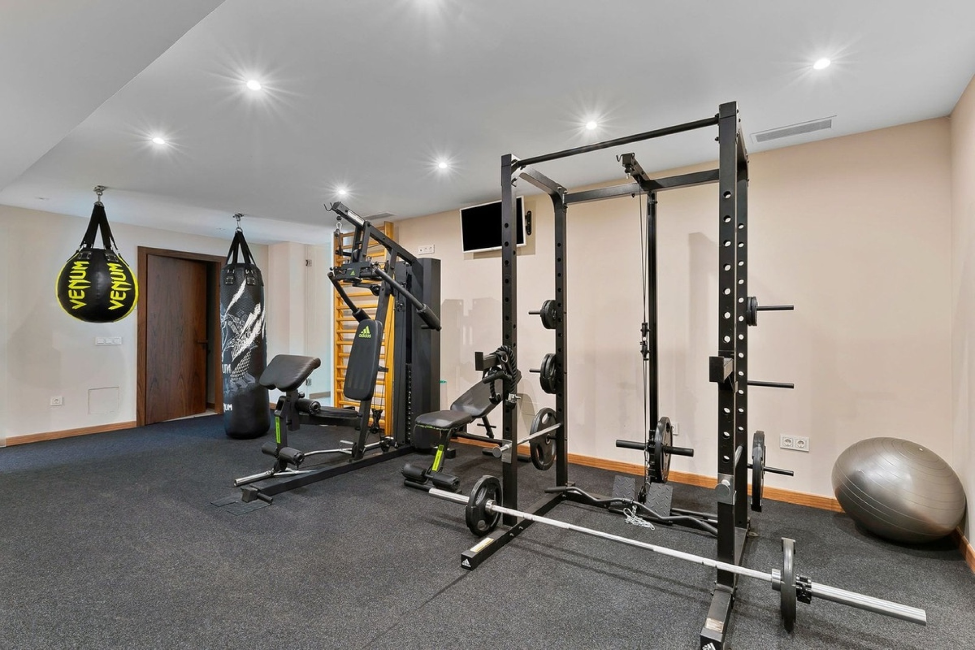 Resale - Villa - Marbella - Marbella Centro