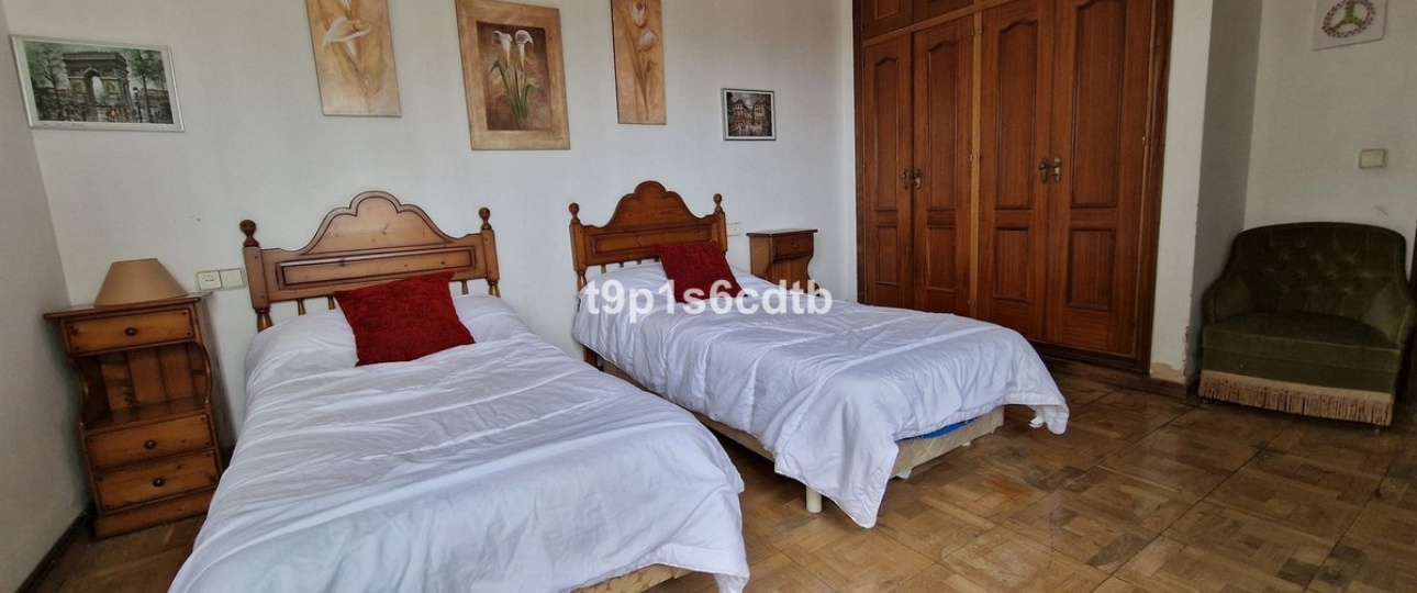 Resale - Villa - Marbella - Marbella Centro