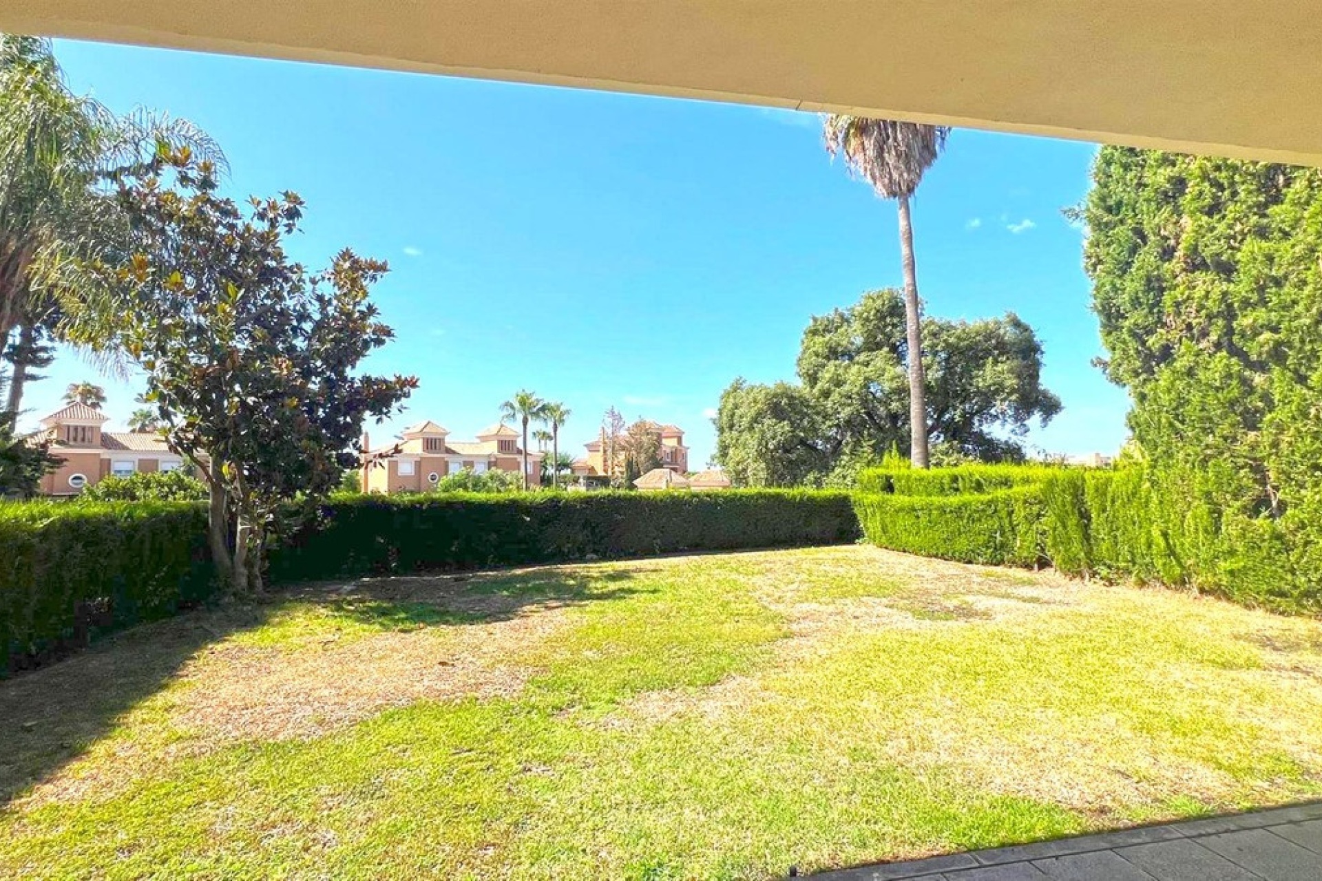 Resale - Villa - Marbella - Marbella Centro