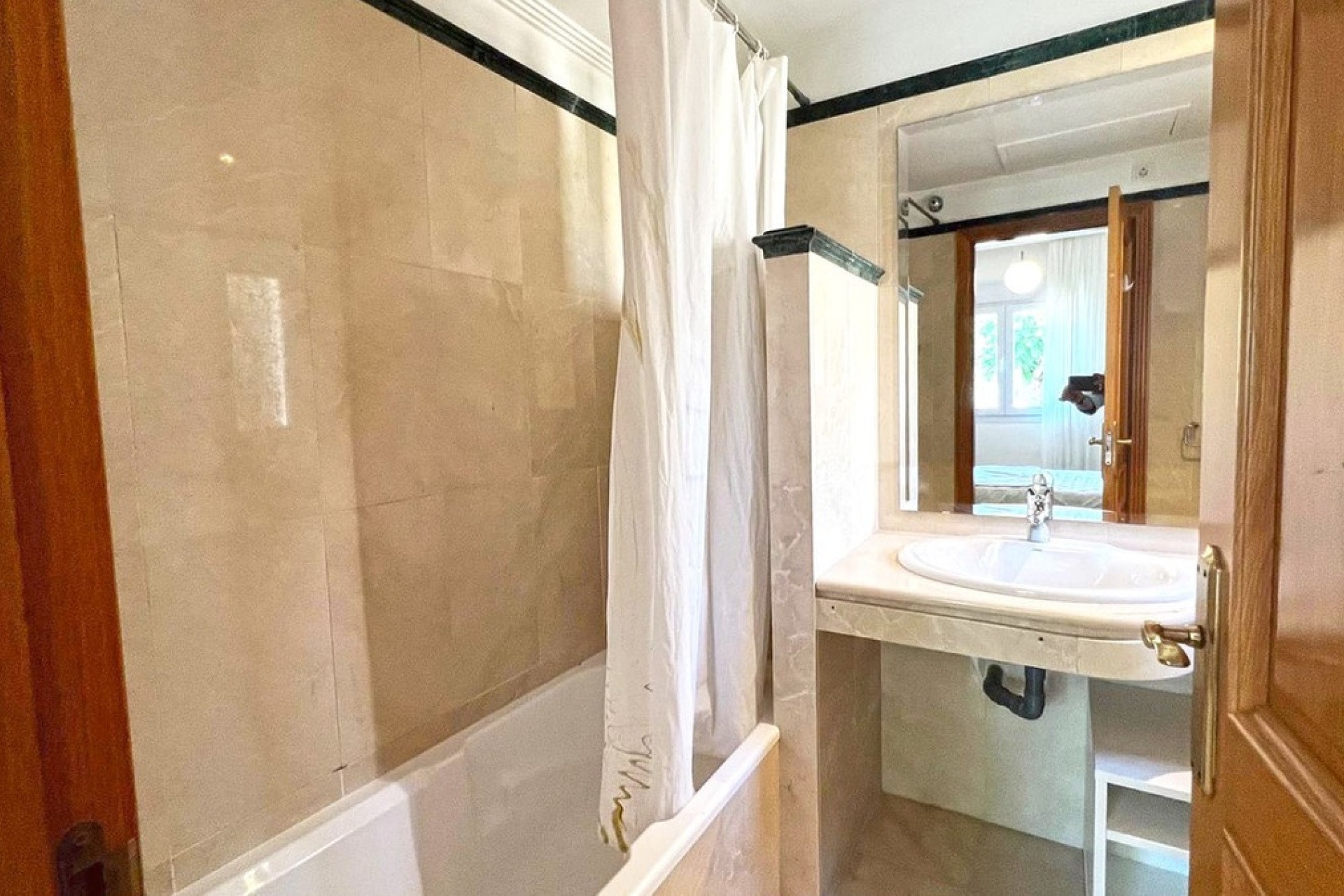 Resale - Villa - Marbella - Marbella Centro